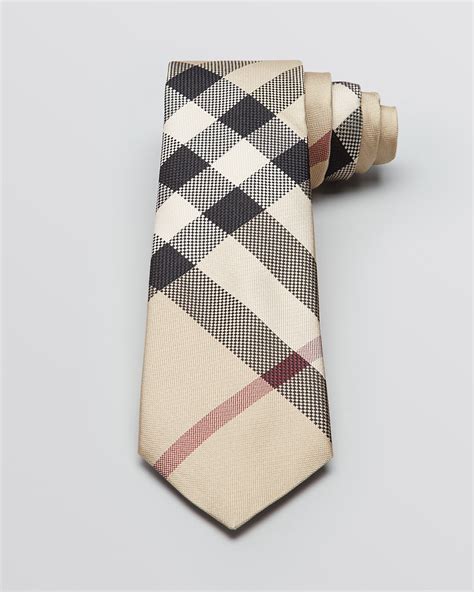 burberry traditional plaid tie